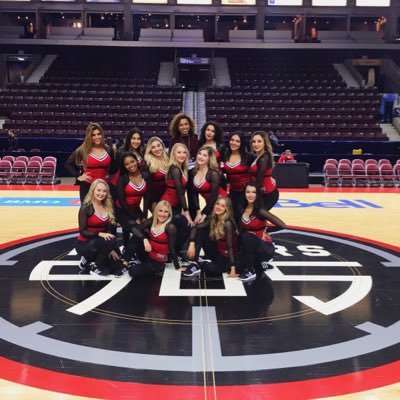 Official twitter of the Gleague ‘17 champions 🏆 @Raptors905 Sauga City Dancers. Page run by Choreographer/Coordinator @TheMariahAmber for all inquiries.