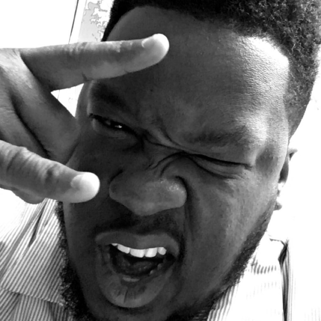 Welcome to the Life of a Comedian for booking contact me at dskip85@outlook.com or hit my inbox!!!