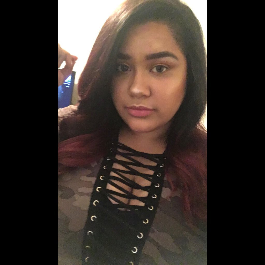 joceyxo_'s profile picture. They judge me like a picture book, by the colors, like they forgot to read