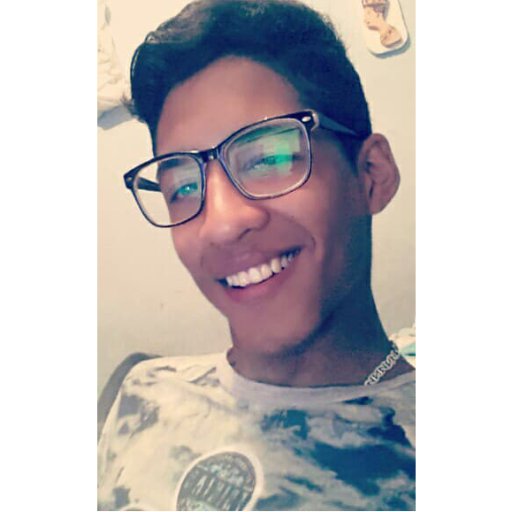 16- VENEZOLANO.