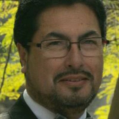 Un agradecido de Dios y la Santísima Virgen por la vida dada en éste mundo.
Docente en educación superior con un fuerte sello humanista cristiano.