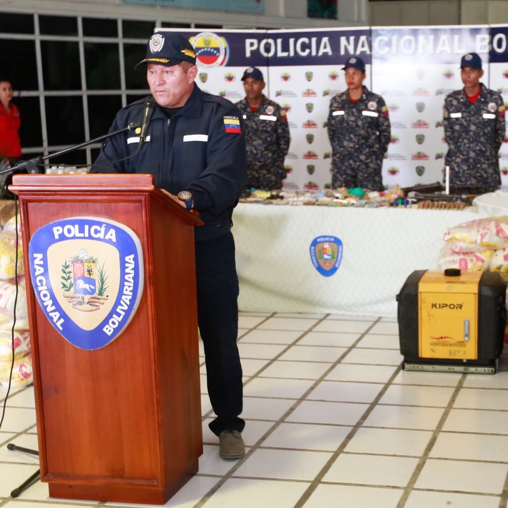 Director de la DIGNA Policía Nacional Bolivariana. Chavista, con @NicolasMaduro para las que salgan. Proteger, defender y servir a nuestro PUEBLO.