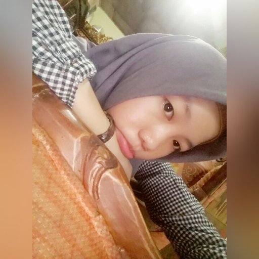 trisnajuwita's profile picture. 