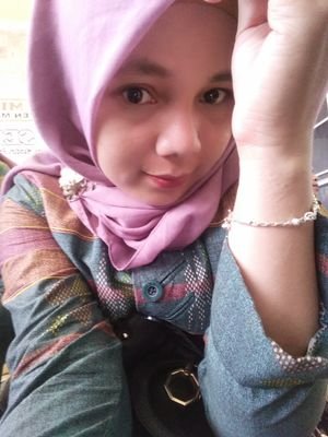 MerryReyhan's profile picture. 