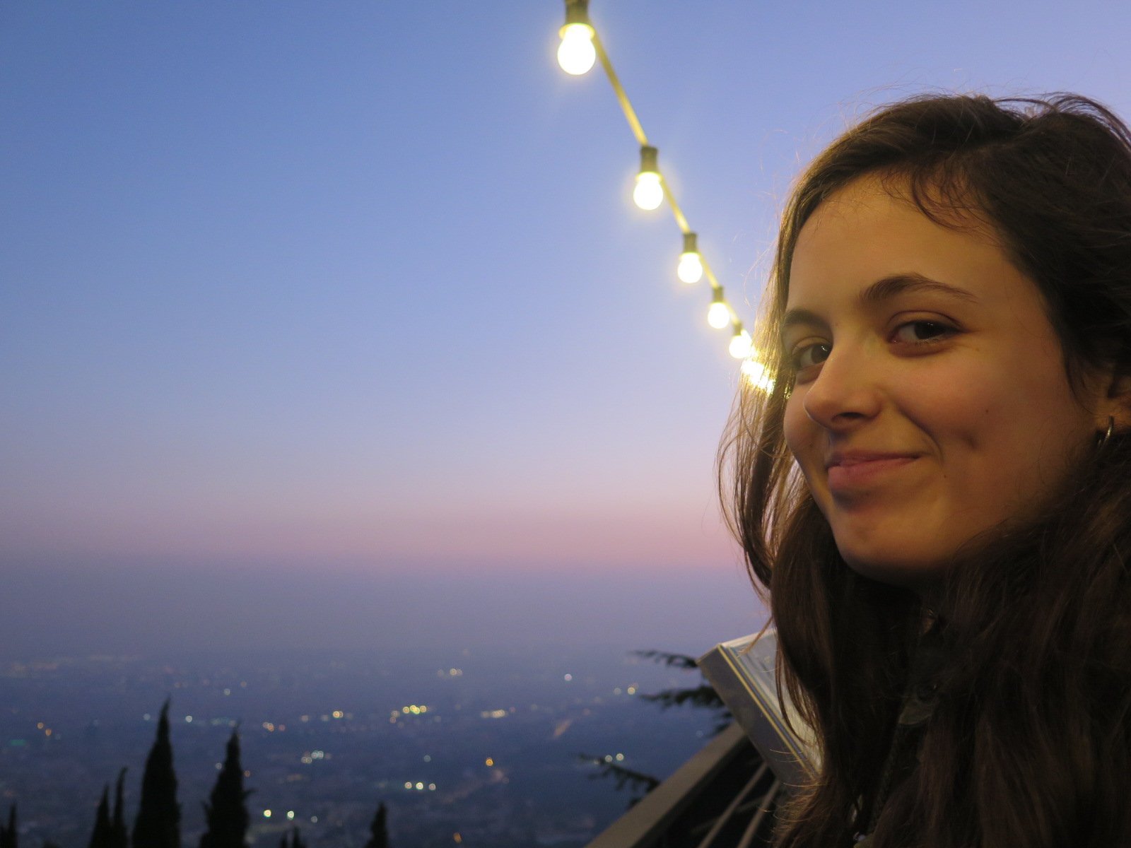 henderfection's profile picture. ● I love dreaming ○ always standing by a fluffy man in love with sunsets and the desert ●