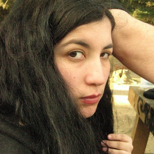 Psicóloga, peculiar y feliz.