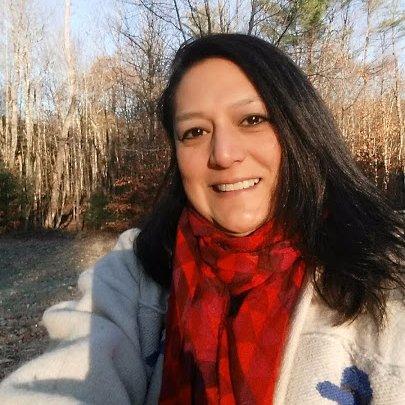 Educator, Community Organizer, Mother of 2, Married to my best friend since '92, Ecuatoriana, Payin' it forward.