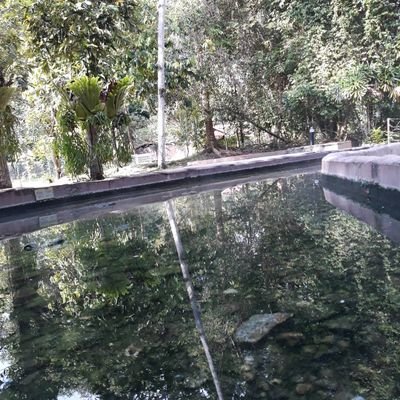 AdzraiF's profile picture. Nak follow bwat care nk follow,kalo x nk biarrrr jee.