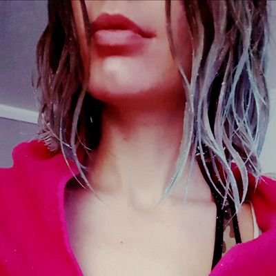 MsMayhemTweets's profile picture. Rarer than a can of dandelion and burdock.