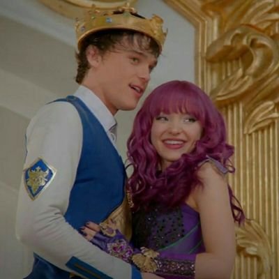 MalDescendBeRPG's profile picture. || L'île || Carlos,Jay,Evie || Ben || Alix || Thomas || Malevie || @evieauradon || 💞