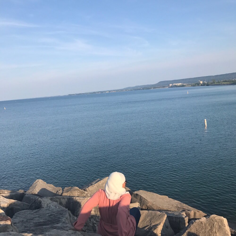 ayaet11's profile picture. 