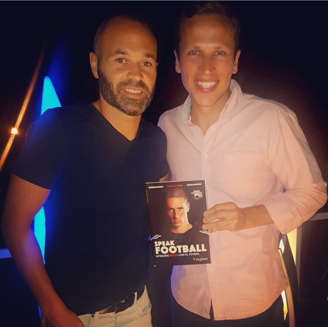 PROFESSIONAL FOOTBALL COACH❤⚽️🧠
1st DIV= Al Riyadh, Tigres, Al Nasr, Pafos FC, Fursan (UAE), Sagan Tosu (1 Div🇯🇵) Autor⚽️📚
https://t.co/KreqEeLG2E