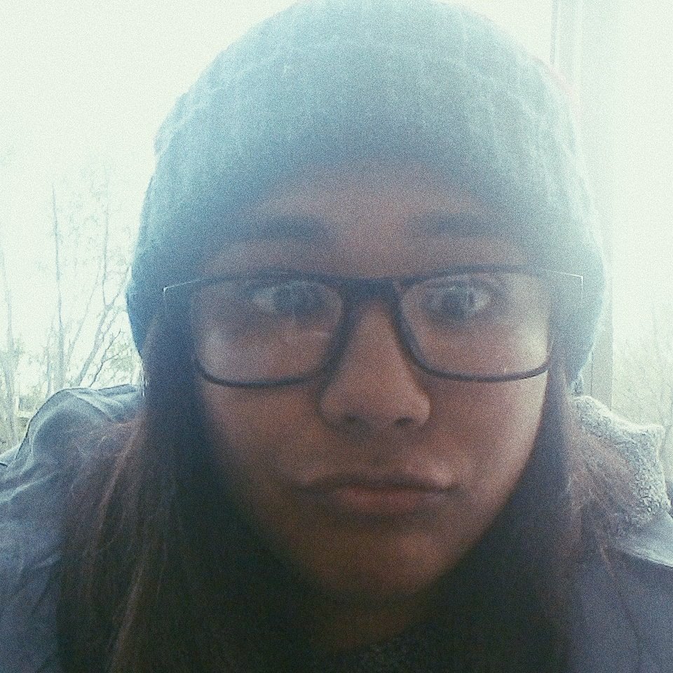 aashhhhiqa's profile picture. chill.