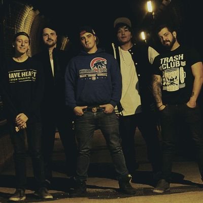We're a 5 piece Pop Punk band from Illinois.
https://t.co/Vo5josMsfz
