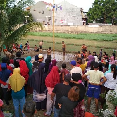 tridna1's profile picture. maju terus