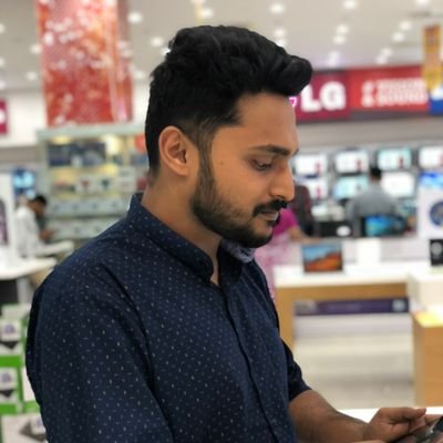 desiintellect's profile picture. Hungry or sleepy. Fidgety, logical and bs intolerant.