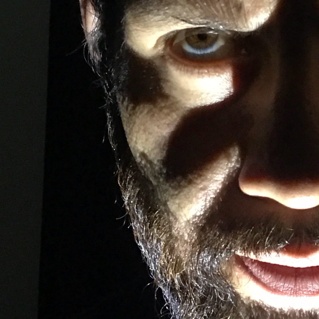 zeusfantasmas's profile picture. Personal Manager.