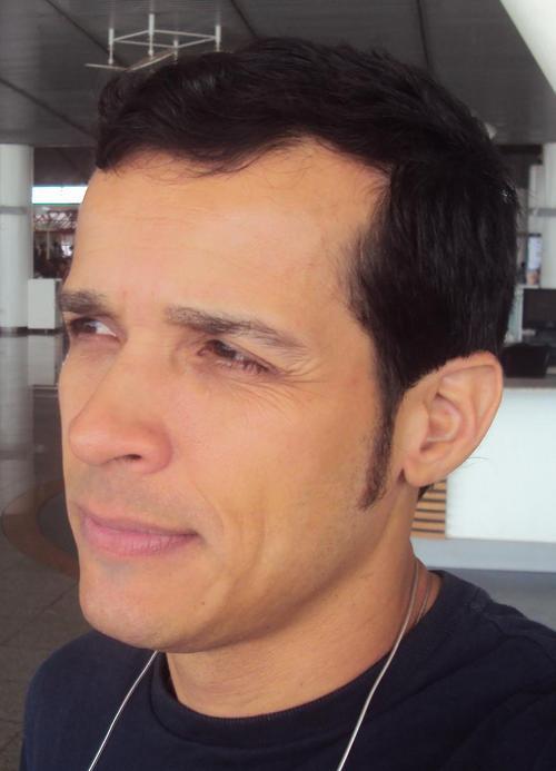 Eloi Júnior