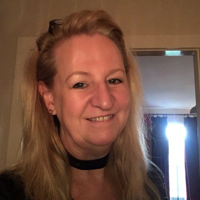 JoMinns's profile image