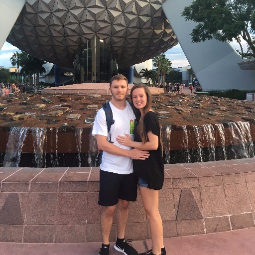 jglow96's profile picture. head above water