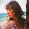 windermereepeak's profile picture. I onced believed love would be burning red, but it’s golden like daylight #1989TourGlasgow