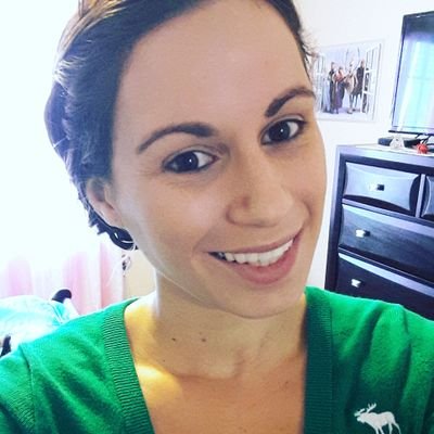 Jackieh2121's profile picture. 27.Single. Mother to a beautiful little girl.🐱👧