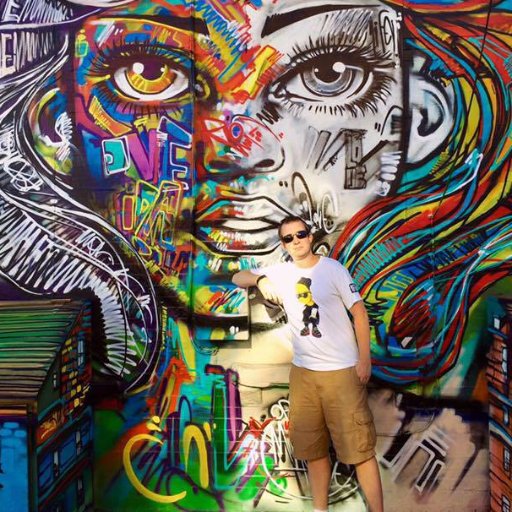We offer private street art walking tours in Manhattan, Brooklyn, & Queens. Custom tours also available!