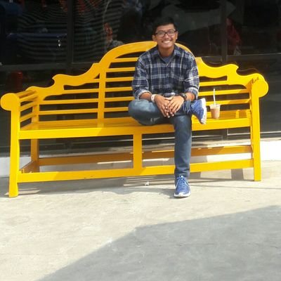 Sedekah tidak akan mengurangi harta.Tidak ada orang yg beri maaf pada orang lain, melainkan Allah akan menambah kemuliaannya (HR Muslim)