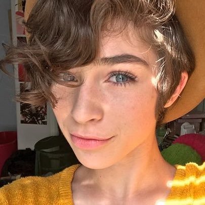 LivingAm0ngDead's profile picture. ❝ ɢᴏᴏᴅ ᴛʜɪɴɢs ʜᴀᴘᴘᴇɴ. ᴡᴇ ᴡɪʟʟ ʙᴇ ᴏᴋ ❞ [lewdrp/nonlewd]