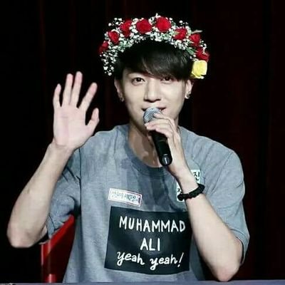 ShooktHuman's profile picture. A Day6 trash/ My Day of Day6