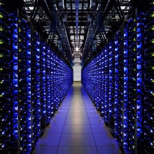 LucaLiberati5's profile picture. Technology-Driven Writer, editor, publisher. #Cloud storage#Data protection,#Business Continuity,#Veeam, #Replication