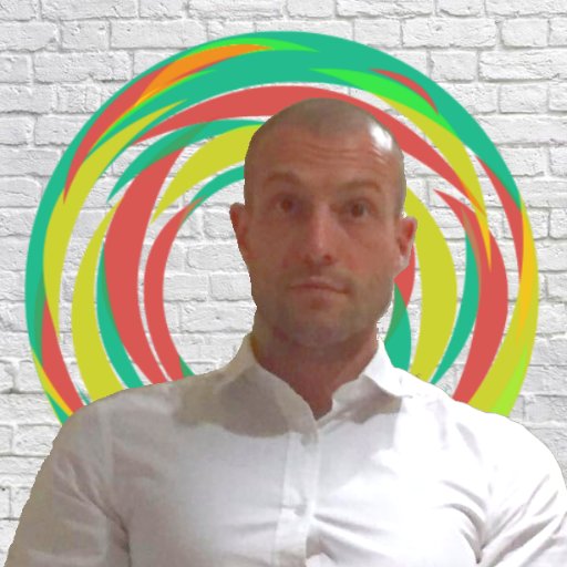Owner of @datarevo | #tech #recruitment 👨💻