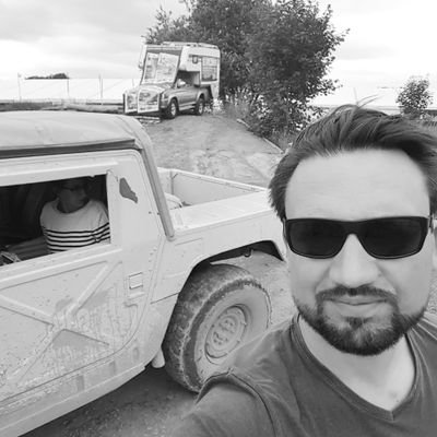 phoenix_projekt's profile picture. Macher statt Redner. Dipl. Biologe & KfZ-Mechaniker. Gründer #ProjektPhoenix. Dein Weckruf für zivile und unternehmerische Resilienz.