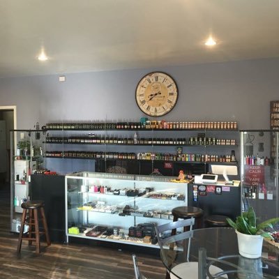 VapesValley's profile picture. 