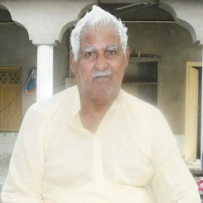 Dil Lagaane Ka Nateeja Mil Gaya
Main To Rota Hun Ke Mera Dil Gaya
Tum Kyun Hanste Ho Tumhein Kya Mil Gaya 💔