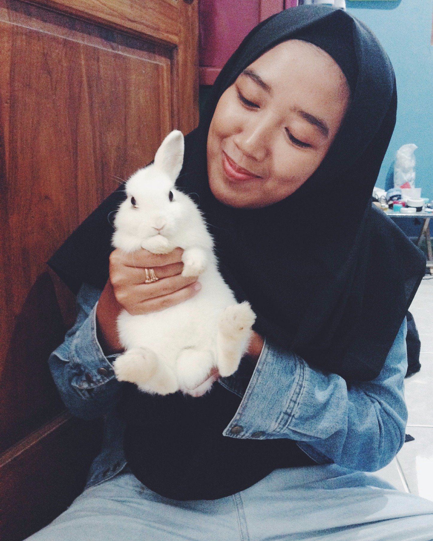 rosindirawrr's profile picture. hidup untuk makan