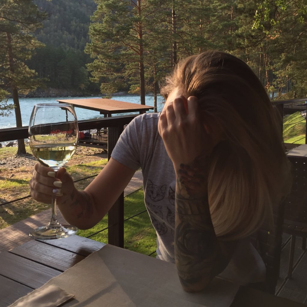 Staro_dub's profile picture. Котокафе «Murchim» 🐱 Благотворительный фонд «Варежка» 🐾 и другие приключения✨