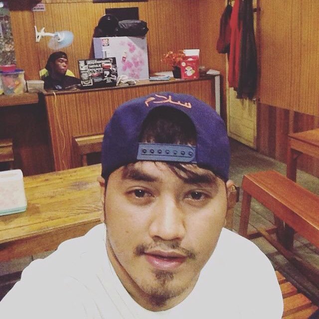 MuhammadBadrain's profile picture. Loading...