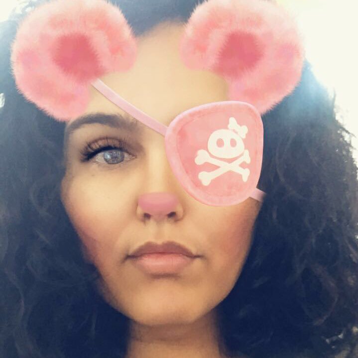 I make whimsical toys and games (Instagram @itsKindaSweet) cohost on @GoodJobBrain.