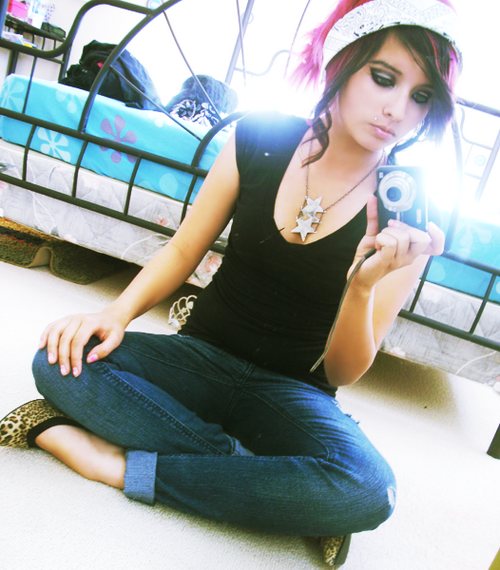 Jadie_Baby_C's profile picture. Hey... I love Jacob Jones thats all you fucking need to know...