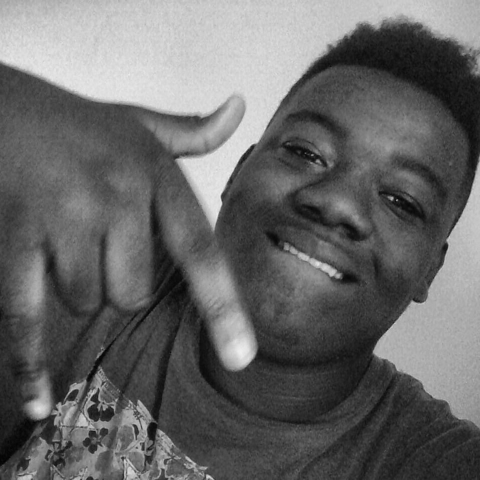 B_O_N_BOOMANG's profile picture. Education is the door to Better Living 💯♑ 📕📚 #collegeKID Click the link to see @_ksingles newest and latest videos