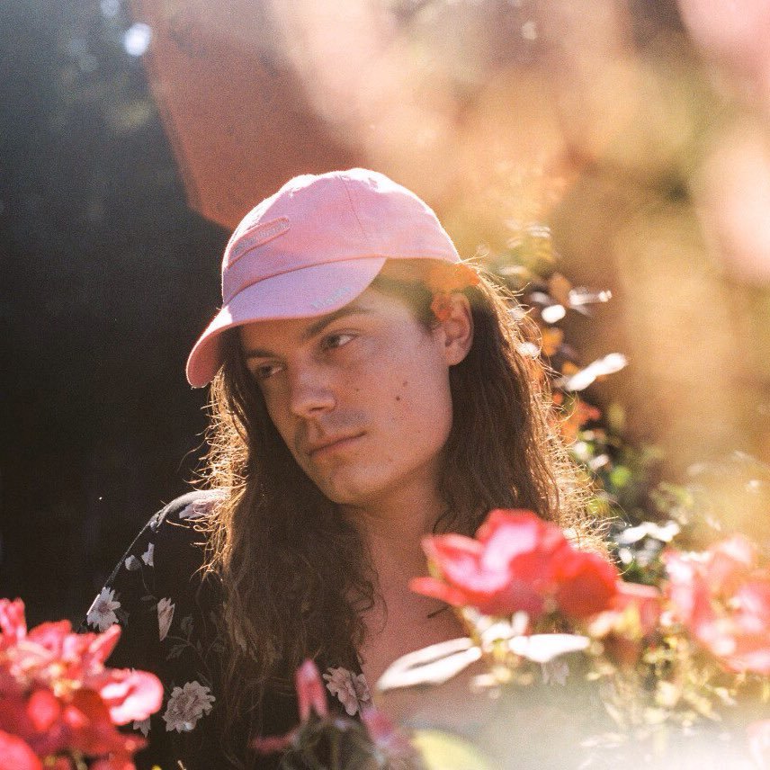 mishahuisha_'s profile picture. эстет тз