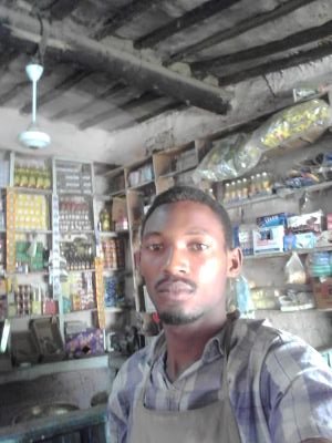 UlMTleGb96SXw8t's profile picture. 