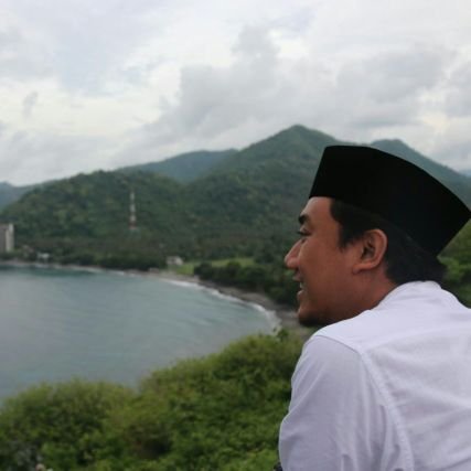 husnieamir's profile picture. Nahdliyyin _ Penikmat Kopi Hitam