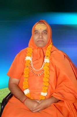 समाजसेवी- आध्यात्मिक साम्यवादी, एकात्म मानववाद।