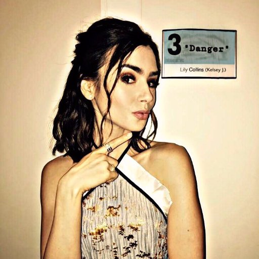 OliFilippova's profile picture. Будьте как снег; красивым, но холодным.