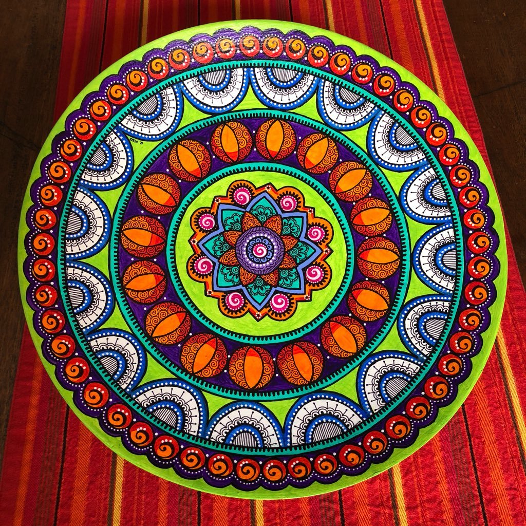 TaparaDesigns's profile picture. If you want amazing and one of a kind hand painted pieces, this is the place for you!!!