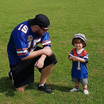 Daley_17's profile picture. Blood makes you related but loyalty makes you family