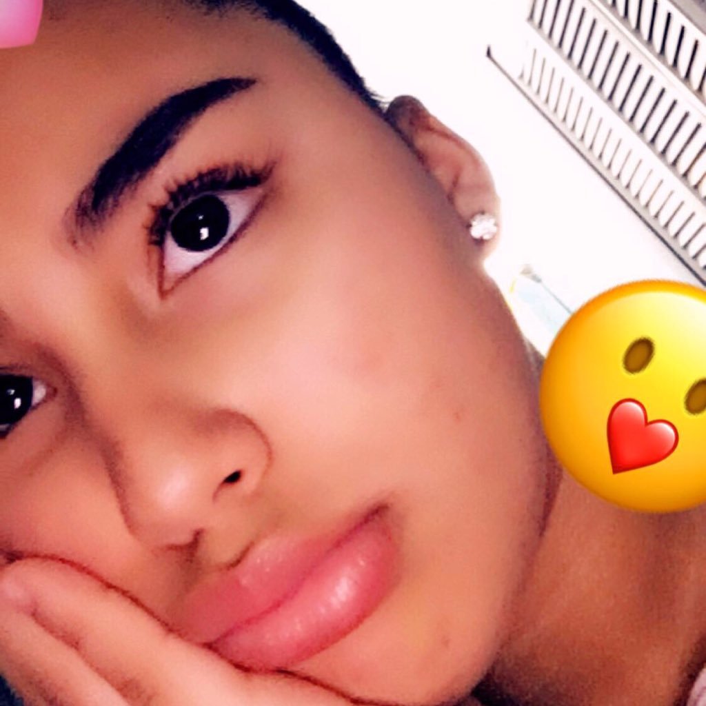 VyhancaA's profile picture. Instagram(vyhanca_)                                                       Snapchat(varcila99) { Colombian 🇨🇴 Latina 💋}