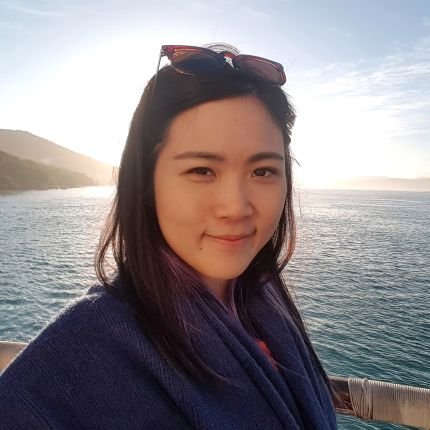 lydialuhur's profile picture. 